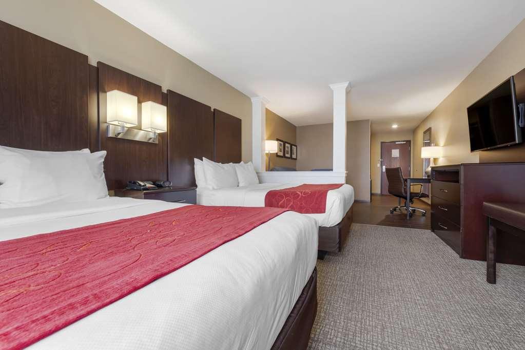 Comfort Suites & Conference Center Worthington Room photo